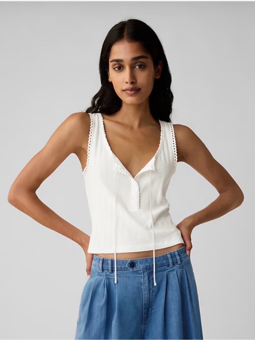Doen x Gap White Pointelle tank. Size M.